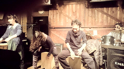 クリックでフライヤー表示