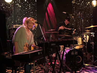 クリックでフライヤー表示