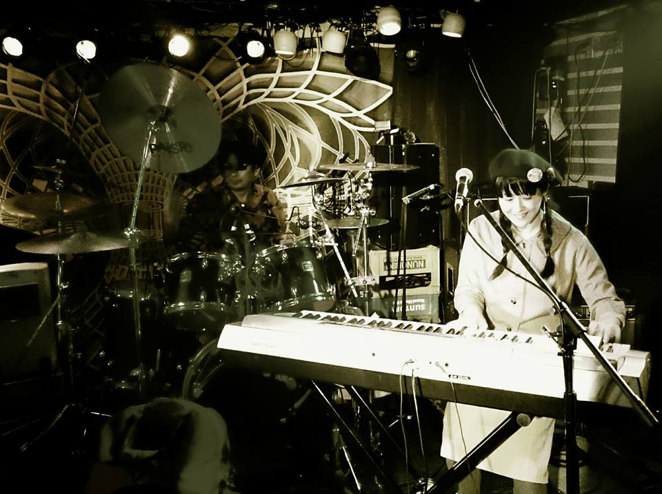 クリックでフライヤー表示