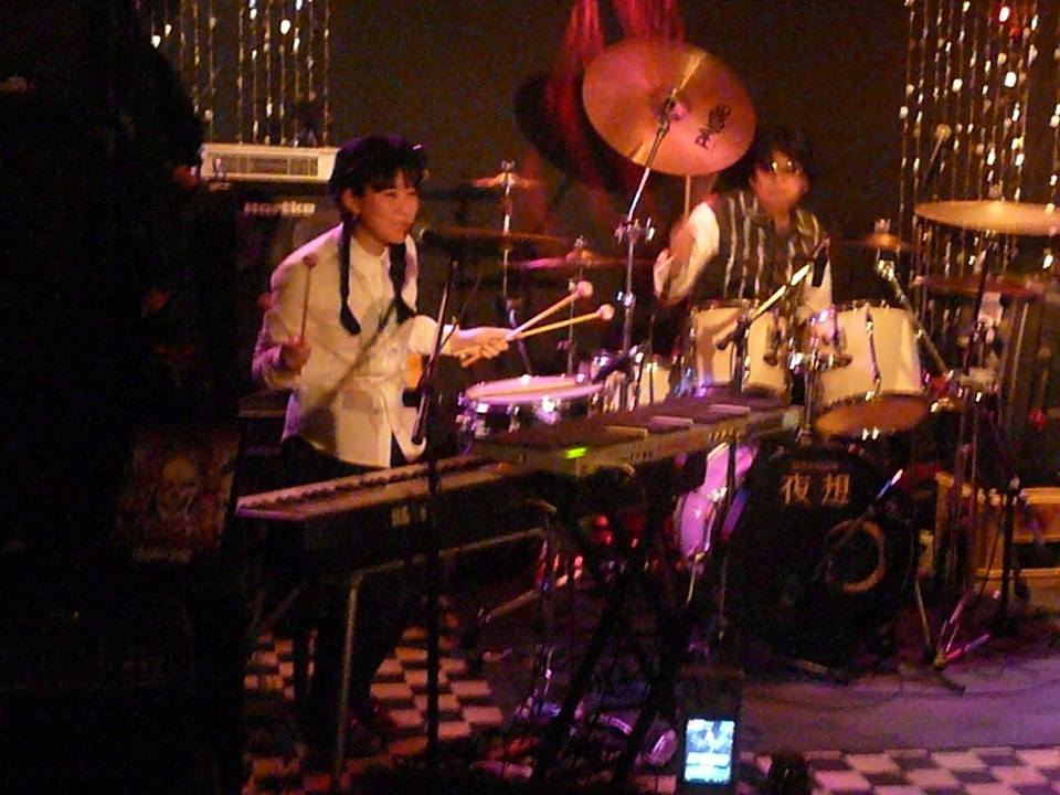 クリックでフライヤー表示